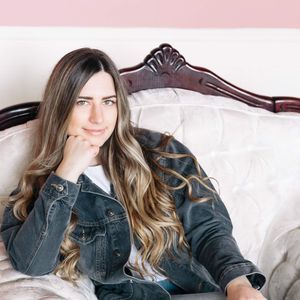 Meet your Posher, Nadia